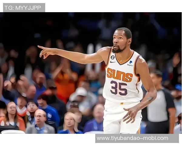 杜兰特遭遇防守夹击频频失误全场仅得24分1篮板2助攻表现不佳 杜兰特遭遇防守夹击频频失误全场仅得24分1篮板2助攻表现不佳